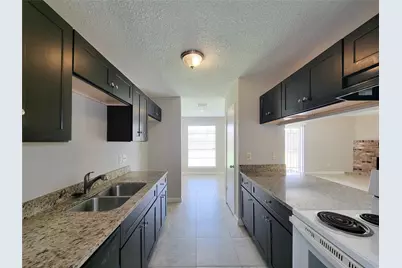 8530 Quail Burg Lane, Houston, TX 77489 - Photo 15