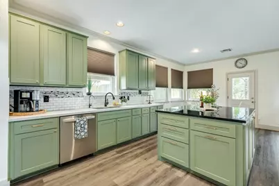 2601 Piney Woods Drive, Pearland, TX 77581 - Photo 9