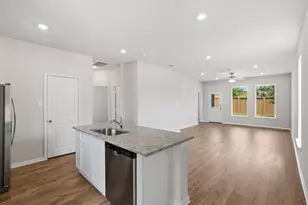 21623 Lotus Elm St, Magnolia, TX 77354 - Photo 5