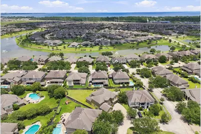 2407 Mallorca Pass, League City, TX 77573 - Photo 47