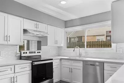 17826 Cluster Court, Spring, TX 77379 - Photo 11