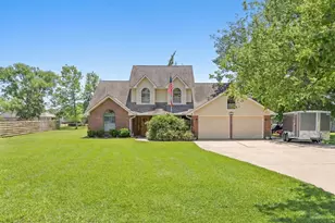 5922 Red Fish Run, Baytown, TX 77523 - Photo 1