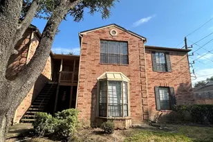 2255 Braeswood Park Dr, Houston, TX 77030 - Photo 3