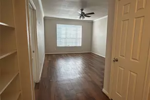 2255 Braeswood Park Dr, Houston, TX 77030 - Photo 13
