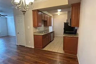 2255 Braeswood Park Dr, Houston, TX 77030 - Photo 13