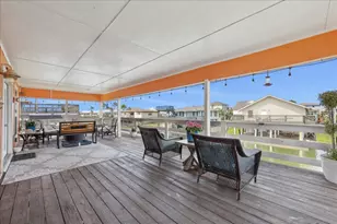 22922 Lunes St, Galveston, TX 77554 - Photo 19