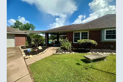 1614 Avenue Q, Santa Fe, TX 77510 - Photo 1