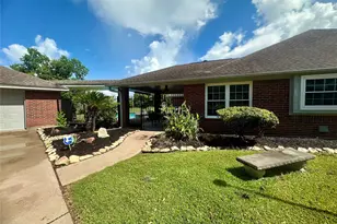 1614 Avenue Q, Santa Fe, TX 77510 - Photo 1