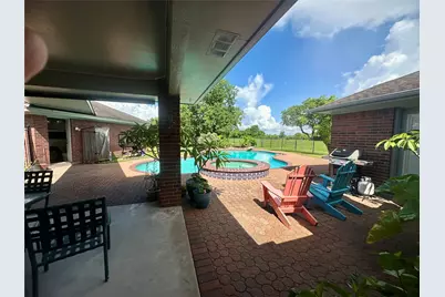 1614 Avenue Q, Santa Fe, TX 77510 - Photo 13