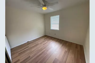4079 Young Street, Pasadena, TX 77504 - Photo 11