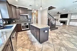 3203 Emerald Grove Dr, Houston, TX 77345 - Photo 17
