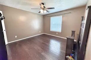 3203 Emerald Grove Dr, Houston, TX 77345 - Photo 35