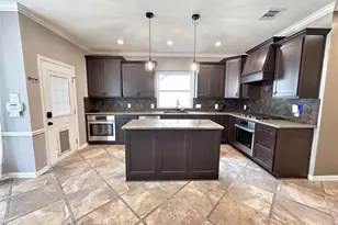 3203 Emerald Grove Dr, Houston, TX 77345 - Photo 15