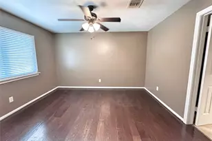 3203 Emerald Grove Dr, Houston, TX 77345 - Photo 31