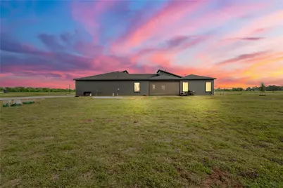 5119 Sophie Slanksy Way, Sealy, TX 77474 - Photo 5