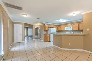 4645 Knoxville St, Houston, TX 77051 - Photo 9