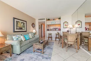 1401 E Beach Dr, Galveston, TX 77550 - Photo 5