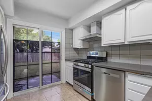 4218 Crenshaw St, Houston, TX 77017 - Photo 7