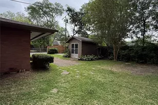 905 Persimmon Ave, Lufkin, TX 75904 - Photo 7