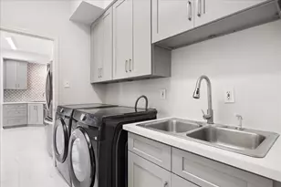 4315 Westheimer Rd, Houston, TX 77027 - Photo 7