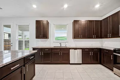 15723 Autumn Chicory Drive, Houston, TX 77044 - Photo 11