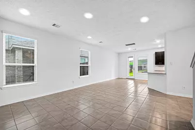 15723 Autumn Chicory Drive, Houston, TX 77044 - Photo 5