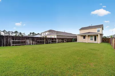 15723 Autumn Chicory Drive, Houston, TX 77044 - Photo 25