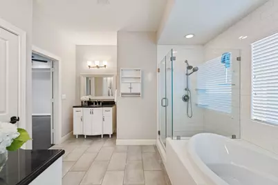 11210 Ivyridge Road, Houston, TX 77043 - Photo 25