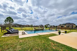 8906 Majesty Ln, Richmond, TX 77469 - Photo 7