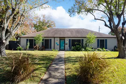 1846 Acacia Circle, Freeport, TX 77541 - Photo 1