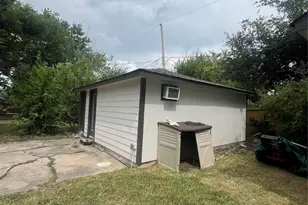 4118 Ebbtide Dr Dr, Houston, TX 77045 - Photo 11