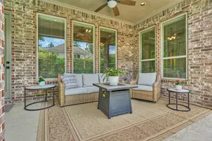 87 S Veilwood Cir, The Woodlands, TX 77382 - Photo 37