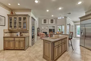 87 S Veilwood Cir, The Woodlands, TX 77382 - Photo 13