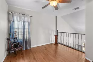 1011 Iowa St, South Houston, TX 77587 - Photo 5
