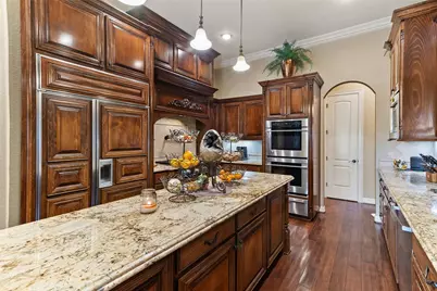 1105 Oak Park Drive, Angleton, TX 77515 - Photo 21