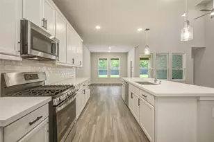 22006 Big Sky Dr, Tomball, TX 77375 - Photo 9