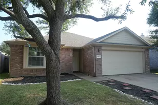 4923 Callery Creek Dr, Houston, TX 77053 - Photo 1