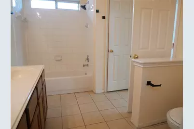 4923 Callery Creek Drive, Houston, TX 77053 - Photo 17