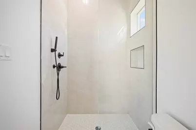 4202 Kewanee Street #D, Houston, TX 77051 - Photo 31