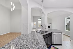 10406 Sill Pr Dr, Rosharon, TX 77583 - Photo 15