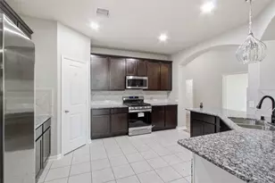 10406 Sill Pr Dr, Rosharon, TX 77583 - Photo 17