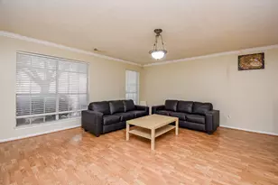 2235 Heatherwood Dr, Missouri City, TX 77489 - Photo 9