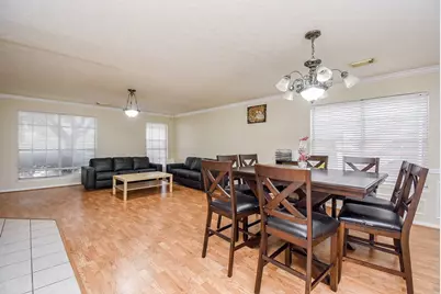 2235 Heatherwood Drive, Missouri City, TX 77489 - Photo 7