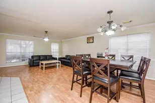 2235 Heatherwood Dr, Missouri City, TX 77489 - Photo 7