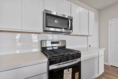 3542 Cardinal Pointe Drive, Angleton, TX 77515 - Photo 5