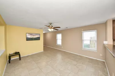 2627 Skyview Shadows Court, Houston, TX 77047 - Photo 11