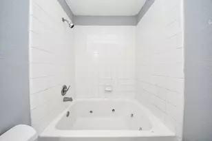 2627 Skyview Shadows Ct, Houston, TX 77047 - Photo 25