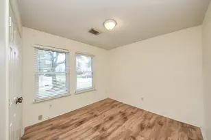 2627 Skyview Shadows Ct, Houston, TX 77047 - Photo 35