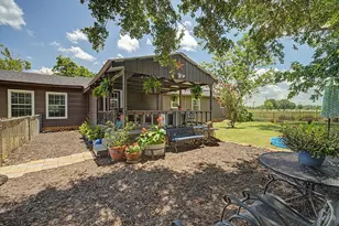 384 Co Rd 2046, Hull, TX 77564 - Photo 37