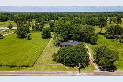 384 County Road 2046, Hull, TX 77564 - Photo 45